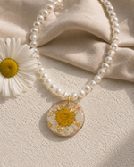 Daisy Pearl Necklace